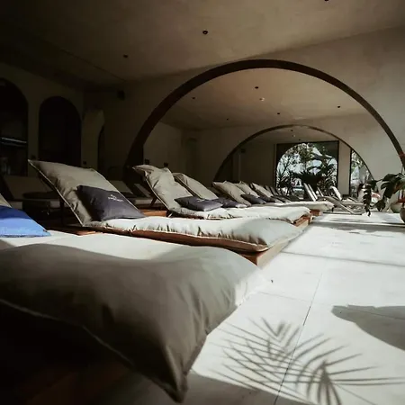 Appartement Ground Floor In Next To Flower Self Check In 100m To