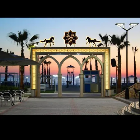 Ground Floor In Next To Flower Self Check In 100m To Golem (Tirana)